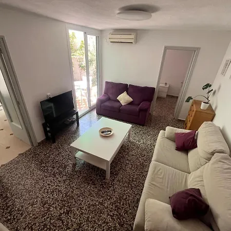 Holiday home Aka Loveplace *